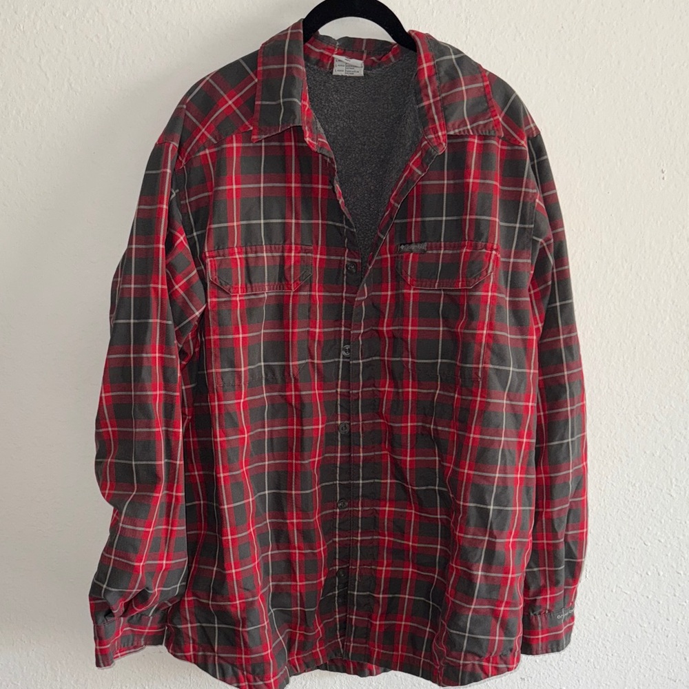Columbia Sherpa Lined Red and Grey Plaid Shirt Jacket